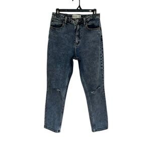 Abercrombie & Fitch Curve Love Mom Jean Size 27/4